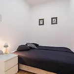 Flexible Selfcheckins 61 & 62 - Zagreb - New - Center