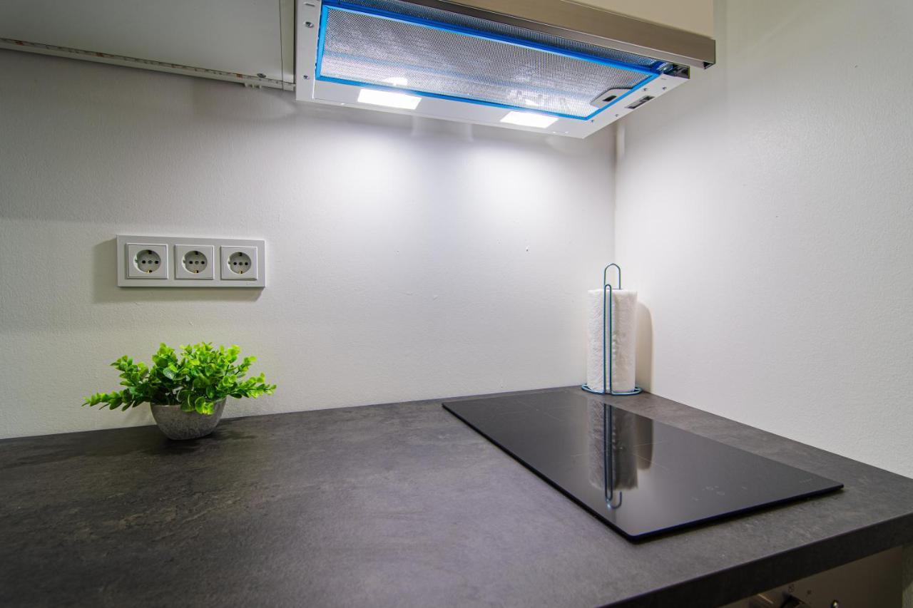 Apartman Flexible Selfcheckins 61 & 62 - - New - Center